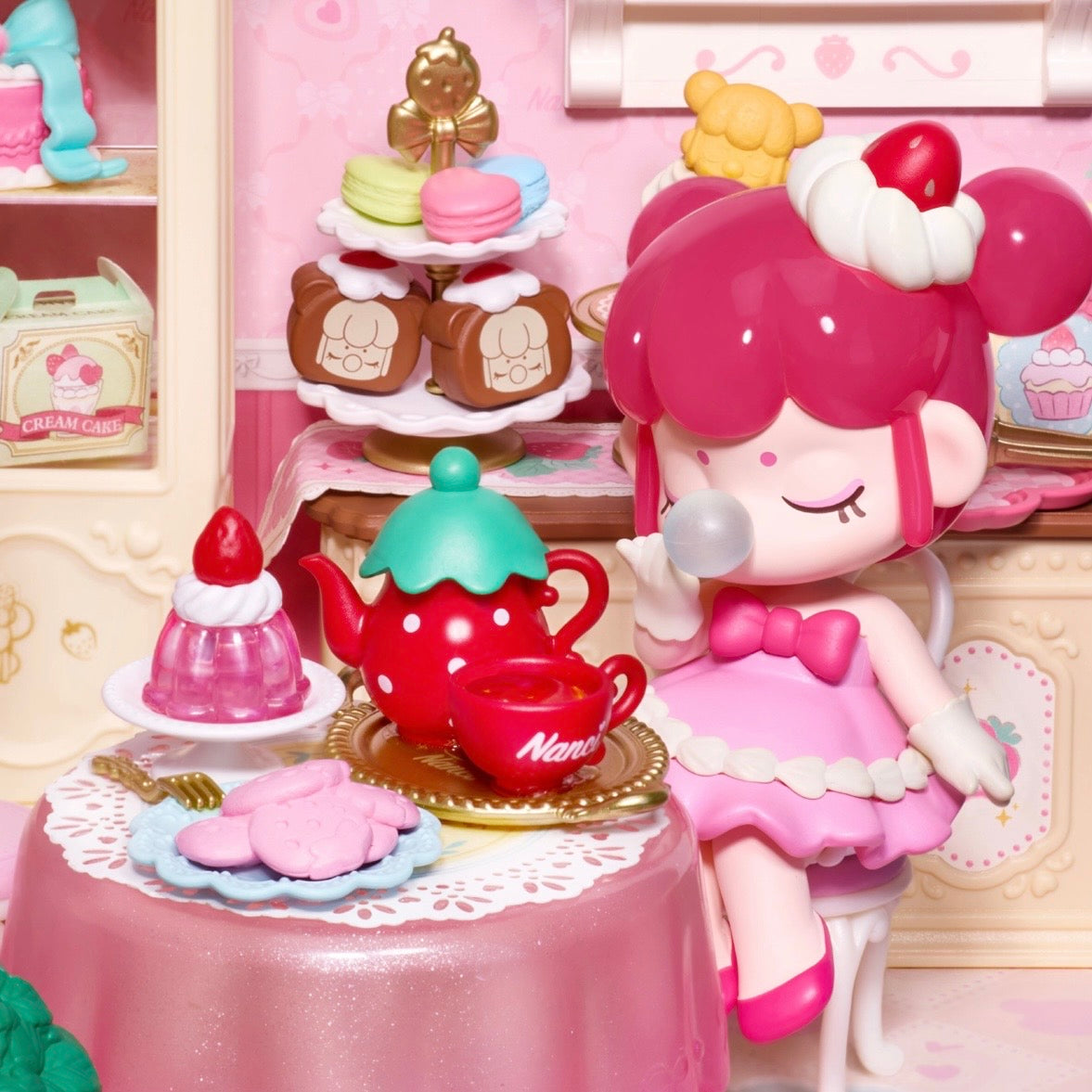 Rolife Nanci Strawberry Teatime Super Creator Miniature House DWL07